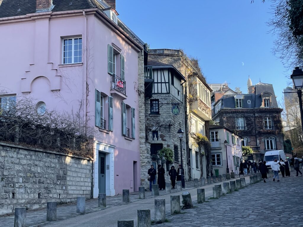Hearth of Paris and its Treasures !! image 3