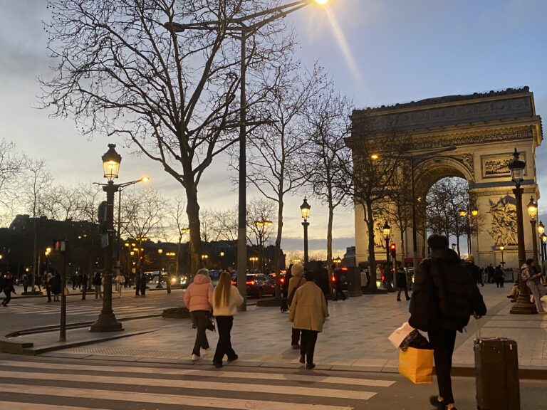 The wonders of Paris by bike