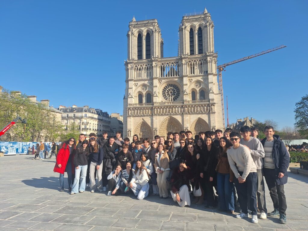Paris with love by walk.. image 5